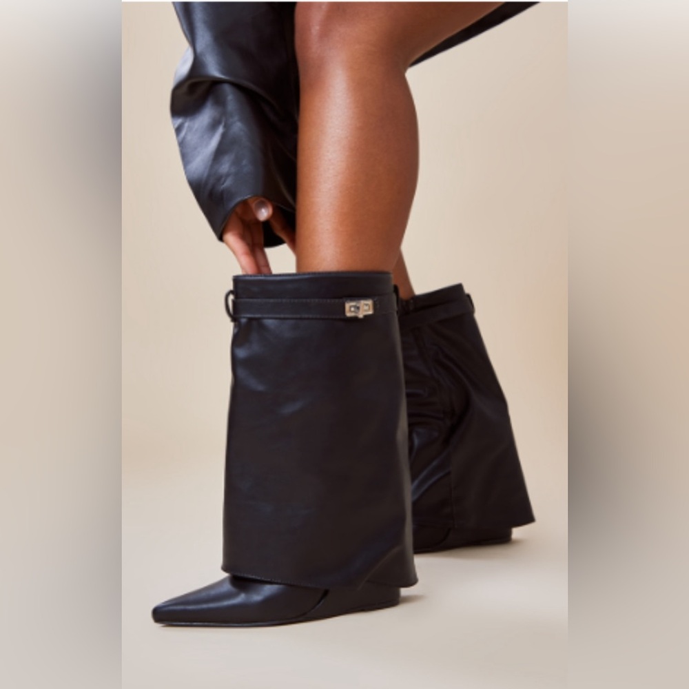 Pretty Little Thing Black PU Fold Over Buckle Detail Wedge Heeled Ankle Boots